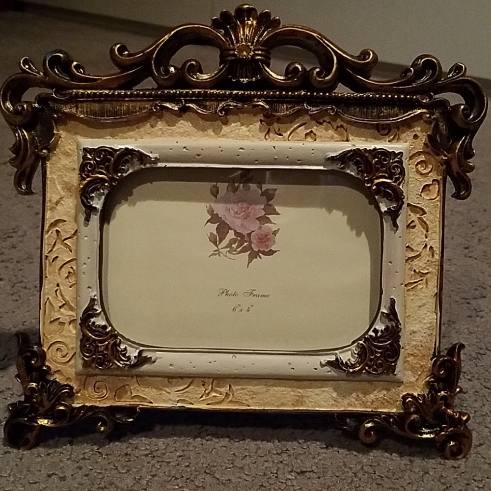 Antique style frame